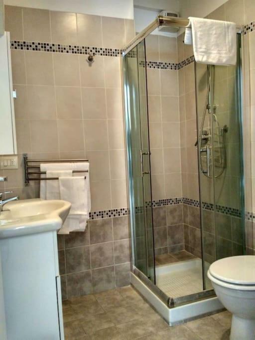 Apartamento Tra S.Orsola E Fiera Bolonia Exterior foto